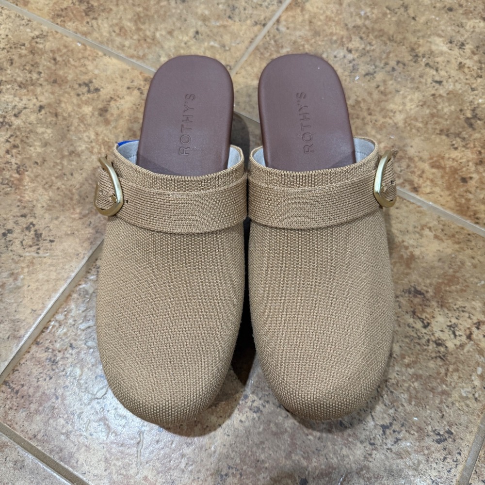 Rothys The Classic Clog Tan Platform Buckle Knit Shoes Womens Sz 9.5 NWOB Staple - Picture 2 of 9